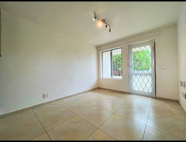 1 BEDROOM APARTMENT FOR SALE IN CHURCHILL ESTATE